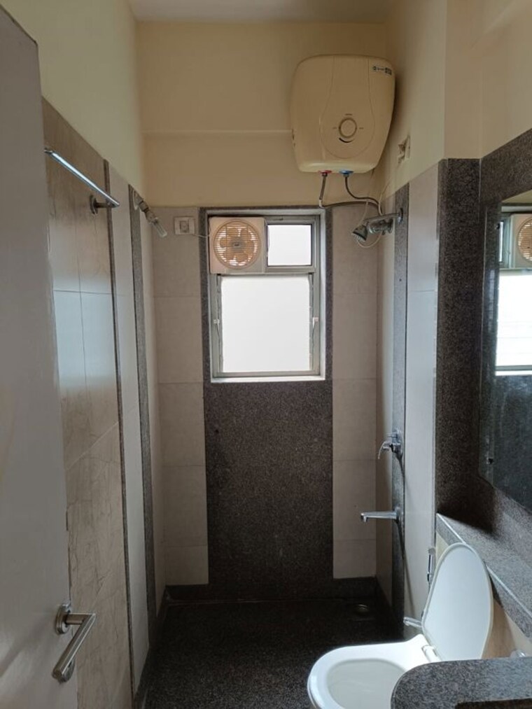 Attached Bathroom, kalpataru-hills 2 Bedroom 632 Sq.Ft. Apartment In Manpada Thane 10774477