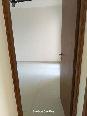 Bedroom in 2 BHK Apartment at Mahaavir Exotique, Kharghar – for Rent