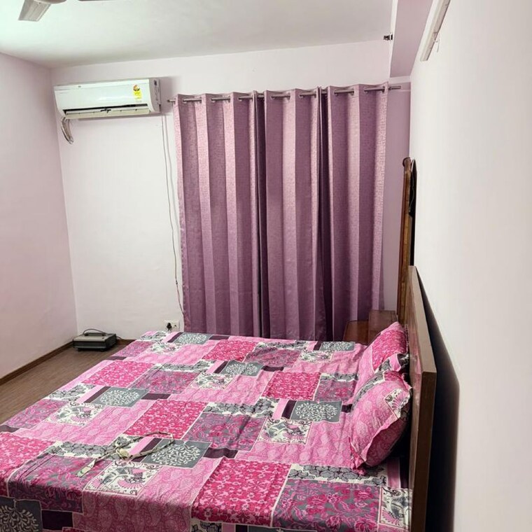 Bedroom, dlf-garden-city-plots-i 3 Bedroom 1820 Sq.Ft. Builder Floor In Meoka Gurgaon 10774512