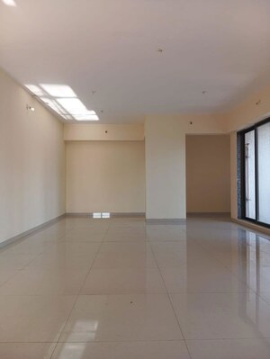 3 BHK Apartment For Rent in Matunga East