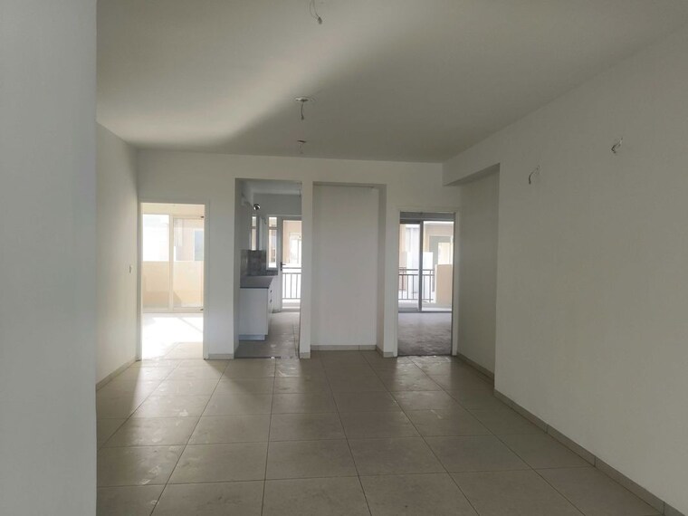 Hall, sushma-valencia 3 Bedroom 1800 Sq.Ft. Apartment In International Airport Road Zirakpur 10774495