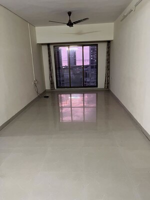 2 BHK Apartment For Rent in Dwarkamai CHS, Matunga West
