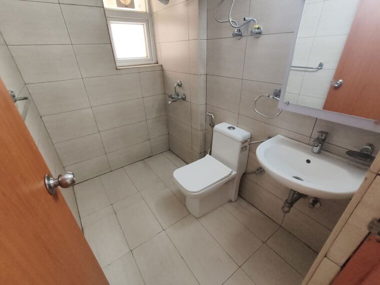 Bathroom, tata-eureka-park 3 Bedroom 1285 Sq.Ft. Apartment In Sector 150 Noida 10774558
