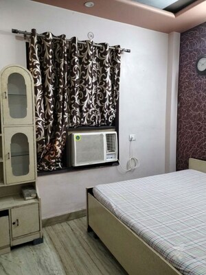 Bedroom in 2 BHK Builder Floor at Shahdara – for Sale