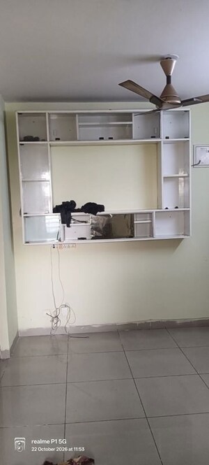 Kitchen in 3.5 BHK Apartment at Stellar Mi Citihomes, Omicron Iii Greater Noida – for Rent