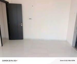 Room in 2 BHK Apartment at Sugee Paavan, Matunga East – for Rent