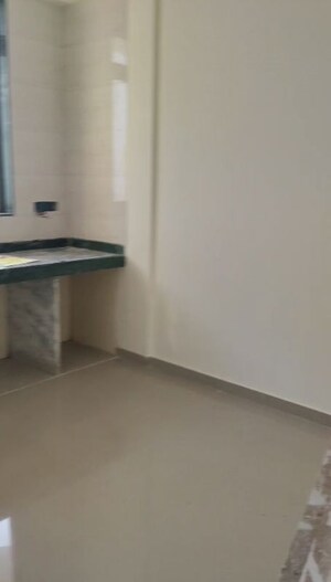 Room in 2 BHK Apartment at Anand Heights, Wadala – for Rent