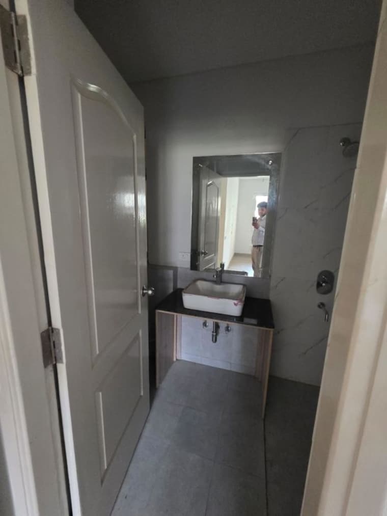 undefined, central-park-flower-valley 4 Bedroom 2570 Sq.Ft. Apartment In Sohna Sector 33 Gurgaon 10774624