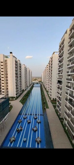 4 BHK Apartment For Sale in Central Park Flower Valley, Sohna Sector 33
