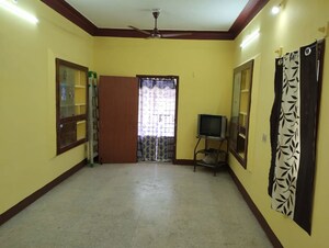 Room in 2 BHK Independent House at Sathuvachari – for Rent
