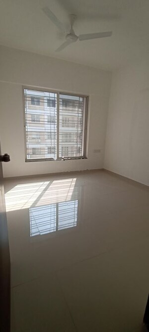 Room in 2 BHK Apartment at Goyal My Home Kiwale, Kiwale – for Rent