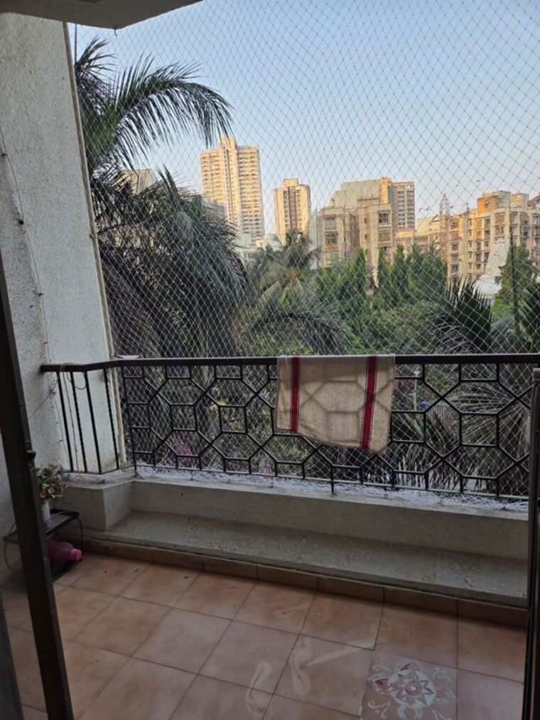 Balcony, bredco-viceroy-court 2 Bedroom 1160 Sq.Ft. Apartment In Kandivali East Mumbai 10774653