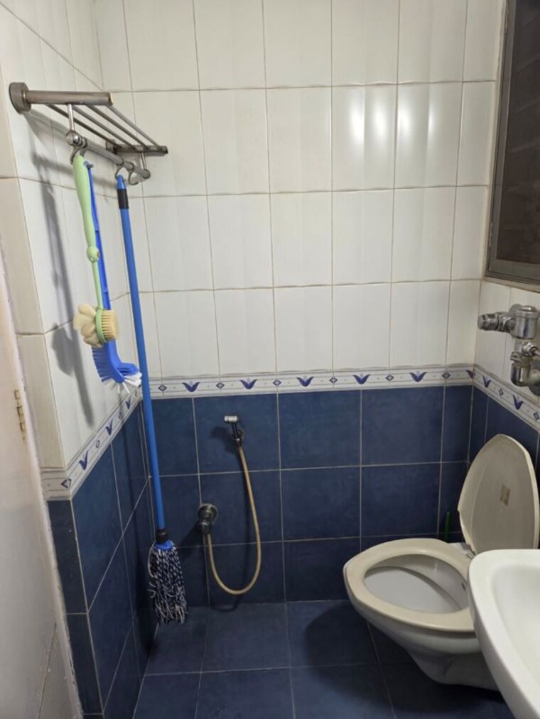 Bathroom, bredco-viceroy-court 2 Bedroom 1160 Sq.Ft. Apartment In Kandivali East Mumbai 10774653