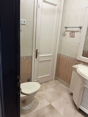 Bathroom in 3 BHK Builder Floor at Green Park – for Rent