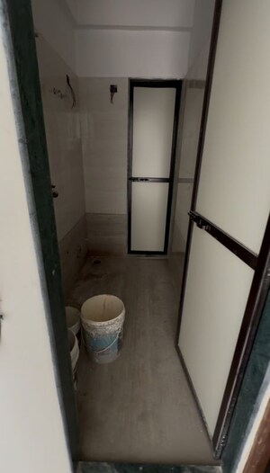 Furnished Amenities in 1 BHK Apartment at Anand Heights, Wadala – for Rent