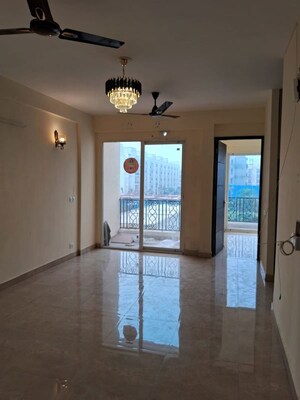 Room in 3 BHK Builder Floor at Signature Global Park, Sohna Sector 36 – for Sale