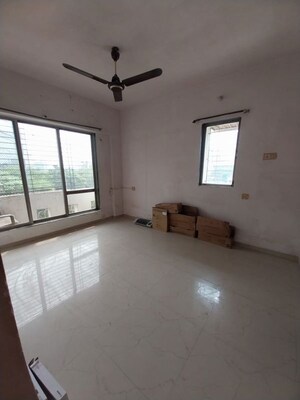 Room in 2 BHK Apartment at Swapnalok Apartment Andheri, Andheri East – for Rent