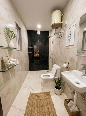 Bathroom in 1 RK Independent House at Sector 28 – for Rent