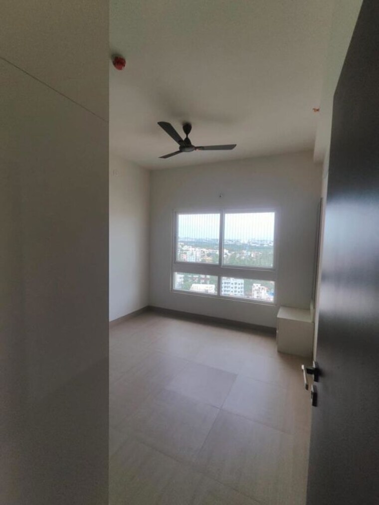 Room, hebbal 3 Bedroom 1700 Sq.Ft. Apartment In Hebbal Bangalore 10774730