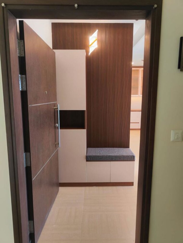 Room, hebbal 3 Bedroom 1700 Sq.Ft. Apartment In Hebbal Bangalore 10774730