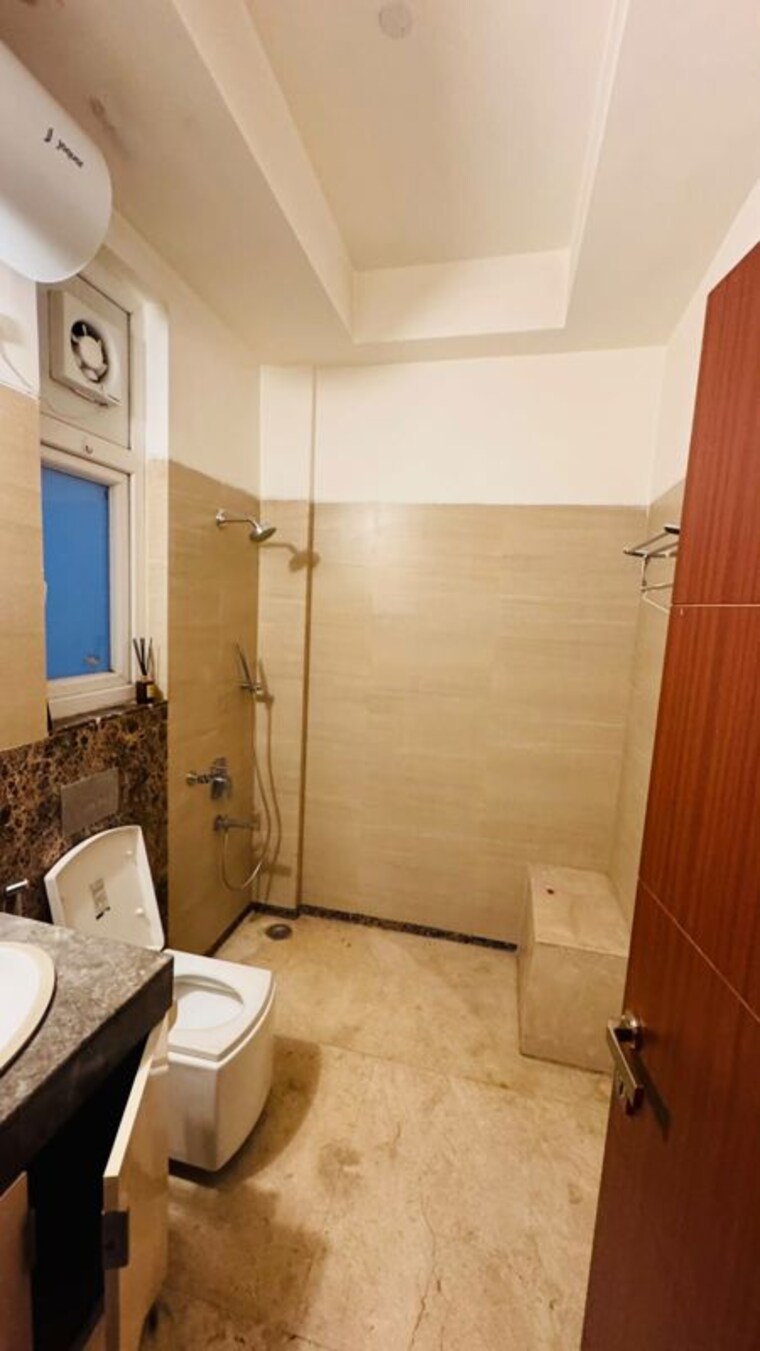 Bathroom, adani-samsara 3 Bedroom 1750 Sq.Ft. Apartment In Sector 60 Gurgaon 10774735