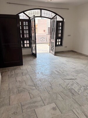 3 BHK Builder Floor For Rent in Palam Vihar