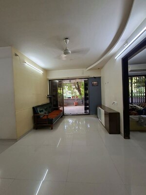 Living Room in 3 BHK Apartment at Mandapeshwar – for Rent