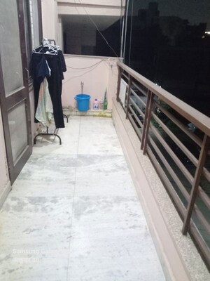 Balcony in 2 BHK Builder Floor at Sector 43 – for Rent