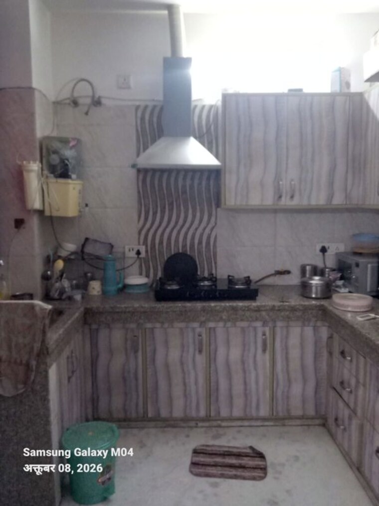 Bathroom, sector 43 2 Bedroom 175 Sq.Yd. Builder Floor In Sector 43 Gurgaon 10774756