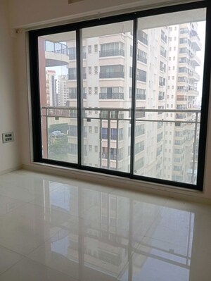 Room in 2 BHK Apartment at Sugee Paavan, Matunga East – for Rent