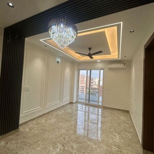 Living Room in 3 BHK Apartment at Vipul World Floors, Sector 48 – for Rent