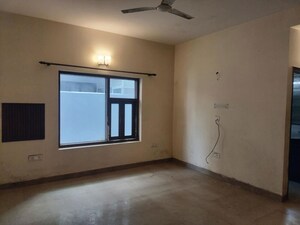 Room in 1 RK Builder Floor at Sector 45 – for Rent