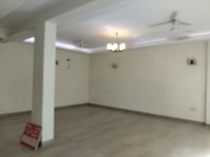 Room in 1 RK Builder Floor at Sector 45 – for Rent