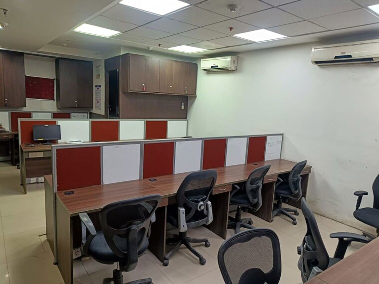 Team Area, sector 44 Commercial Office Space 2000 Sq.Ft. In Sector 44 Gurgaon 10774904