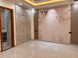 Master Bedroom in 4 BHK Builder Floor at TDI The Grand Retreat, Sector 88 – for Sale