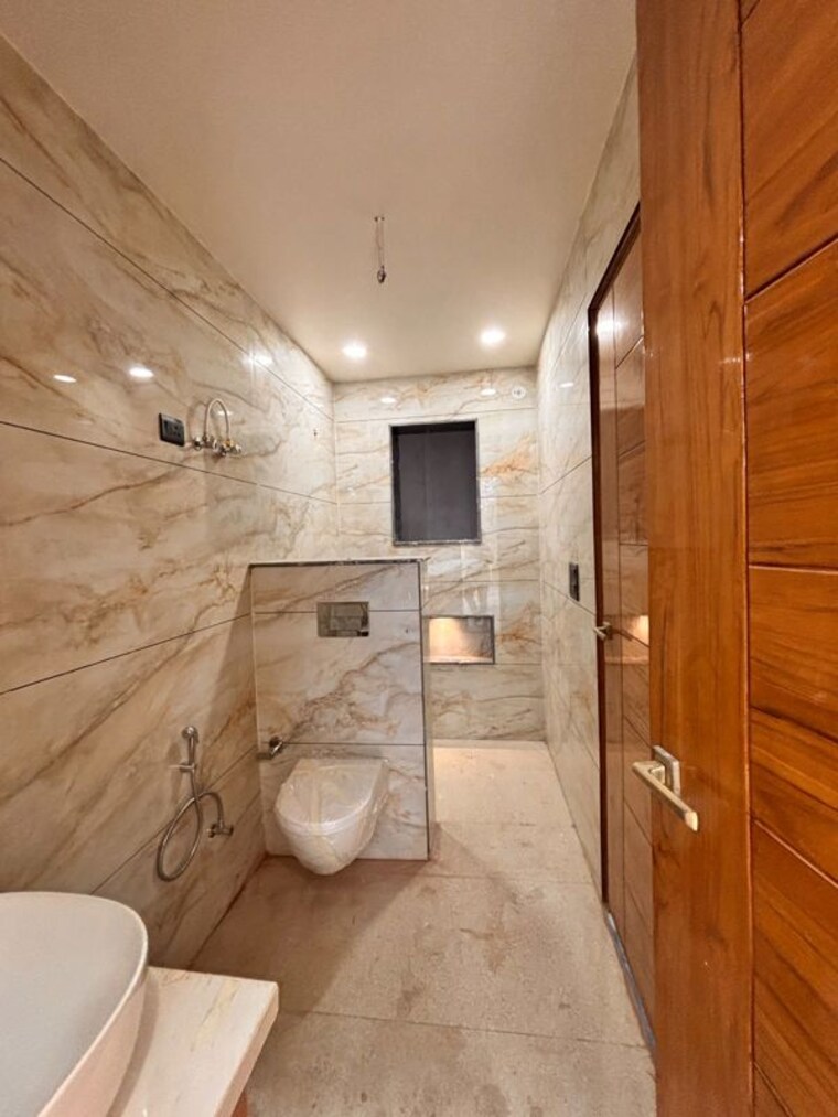 Bathroom, tdi-the-grand-retreat 4 Bedroom 2025 Sq.Ft. Builder Floor In Sector 88 Faridabad 10774882