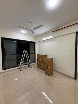 Room in 2 BHK Apartment at Dosti Eastern Bay Phase 2, Wadala – for Rent