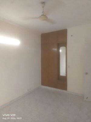 Room in 2 BHK Apartment at Ansal Sushant Estate, Sector 52 – for Sale