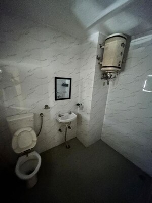 Bathroom in 1 BHK Independent House at Sector 10 – for Rent