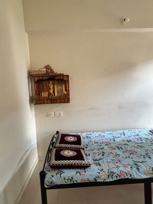 Furnished Amenities in 2 BHK Apartment at Menlo Homes, Hinjewadi – for Rent