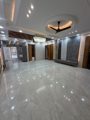 4 BHK Builder Floor For Sale in Puri Aman Vilas, Sector 89