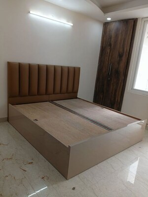 Bedroom in 1 RK Apartment at Idpl Colony – for Sale