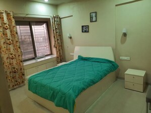Bedroom in 1 BHK Apartment at Ashok Nagar CHS Andheri, Andheri East – for Rent