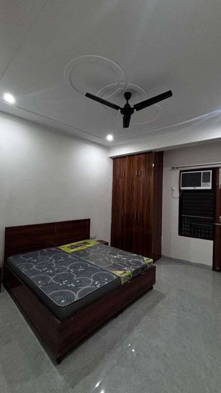 Bedroom, sector 52 1 RK 150 Sq.Ft. Builder Floor In Sector 52 Gurgaon 10774982