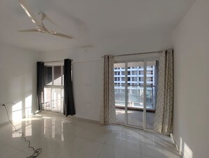 Room in 2 BHK Apartment at Paranjape Trident Towers, Wakad – for Rent