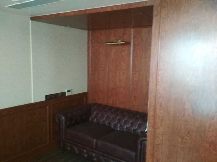 undefined, dlf-star-tower Commercial Office Space 2250 Sq.Ft. In Sector 30 Gurgaon 10775015