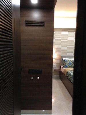 Bedroom in 1.5 BHK Apartment at Khar Gymkhana Apartment, Khar West – for Rent