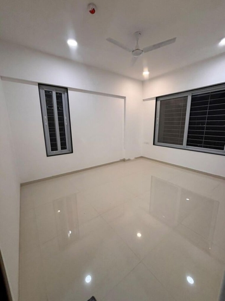 Room, raga-top-towers 2.5 Bedroom 1430 Sq.Ft. Apartment In Wakad Pune 10775036