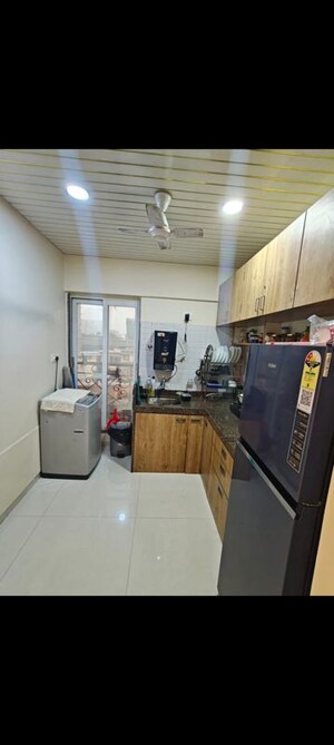 Team Area in 3 BHK Apartment at Keyhomes Marina, Bandra West – for Sale