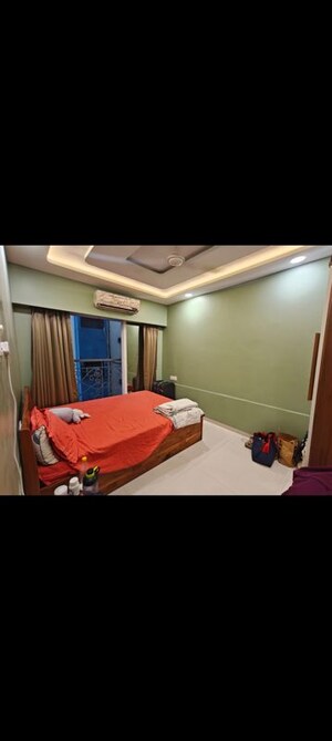 Bedroom in 3 BHK Apartment at Keyhomes Marina, Bandra West – for Sale